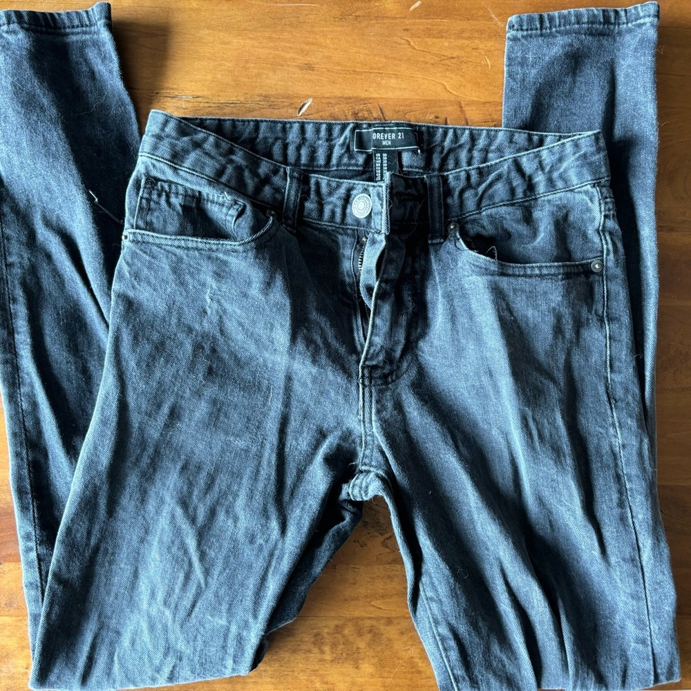 Men’s forever 21 black jeans